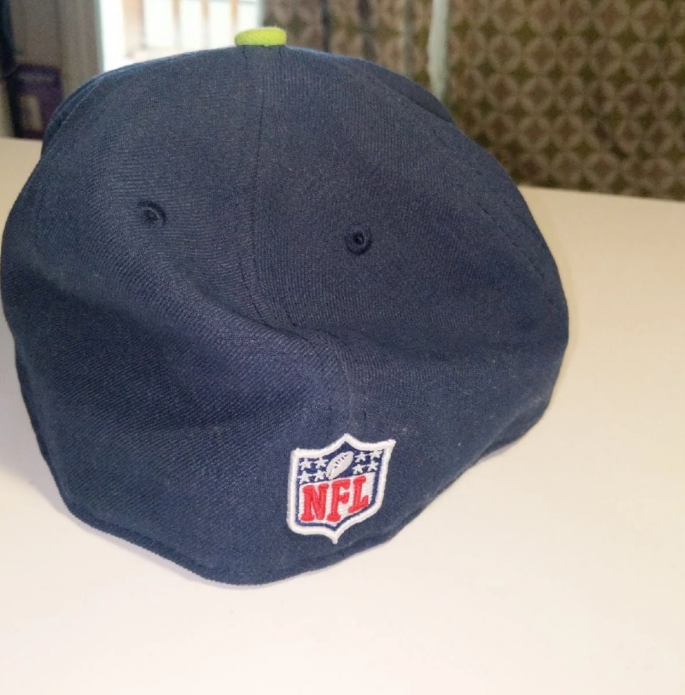 Seahawks cap 7¾ - Picture 2 of 3